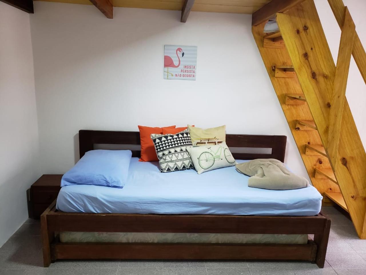 Santo Quintal Hostel Ubatuba Esterno foto